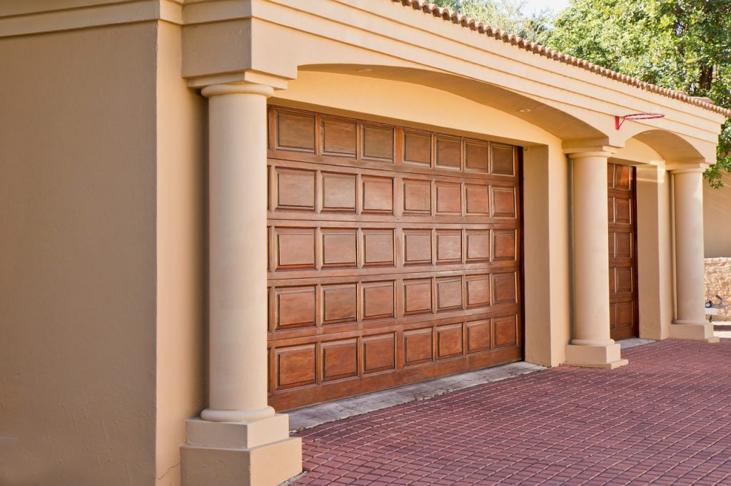 Bezpieczne i komfortowe w użytkowaniu bramy garażowe